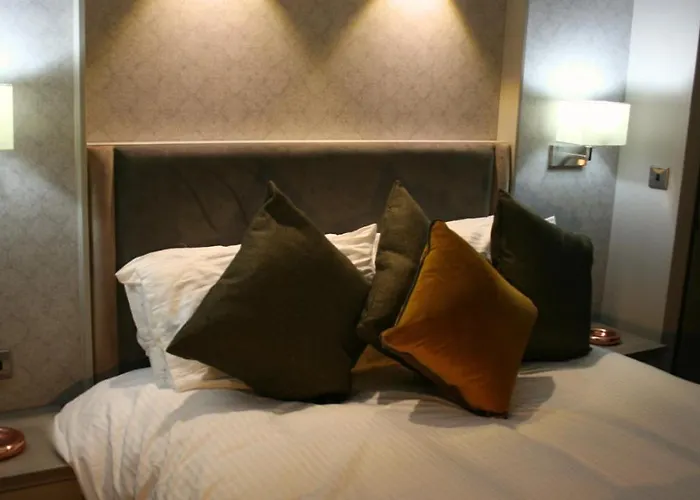 Macaw Lodge